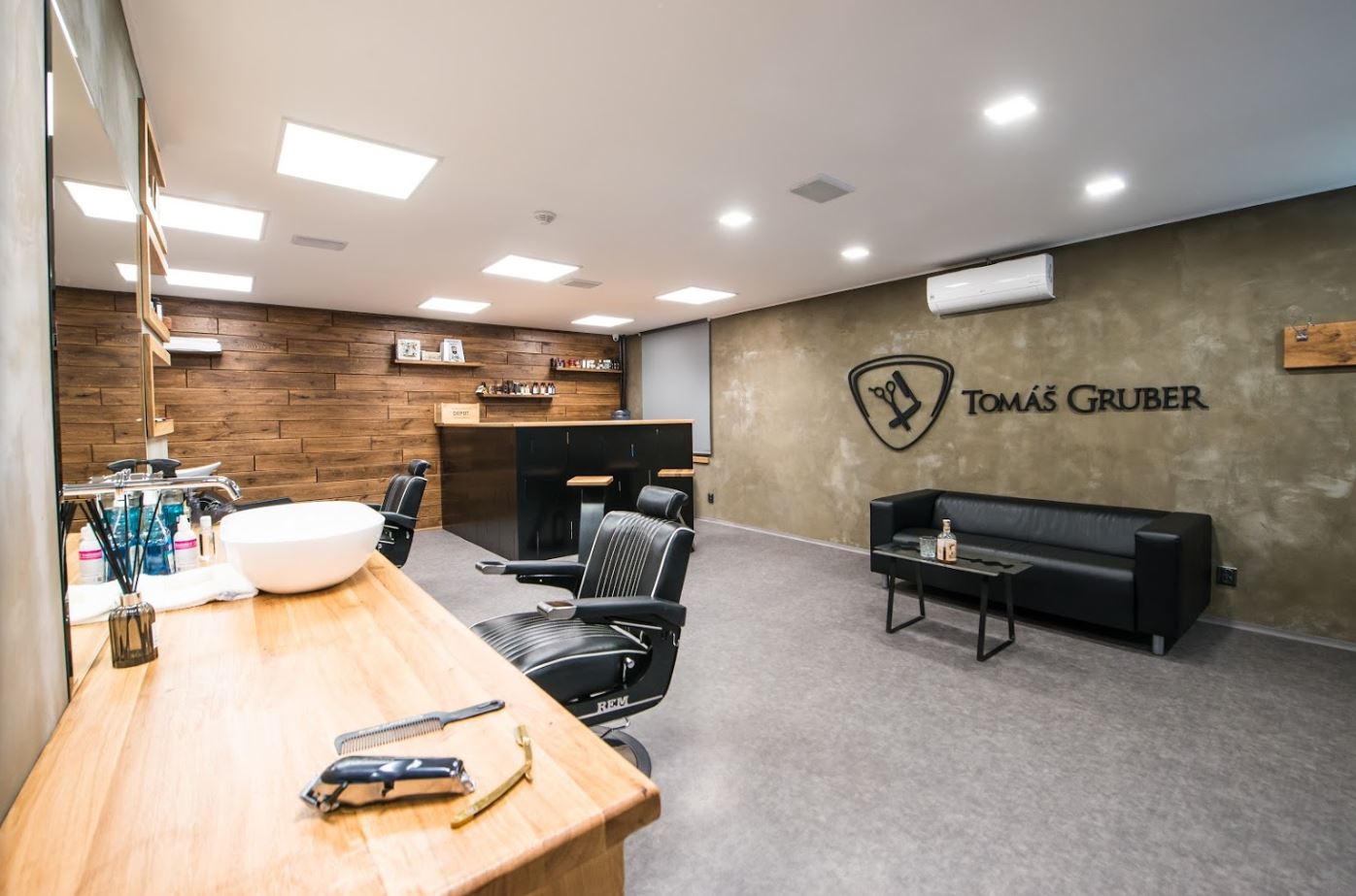 Tomáš Gruber Barber Shop Most