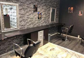 Streets cut Barber Shop Most
